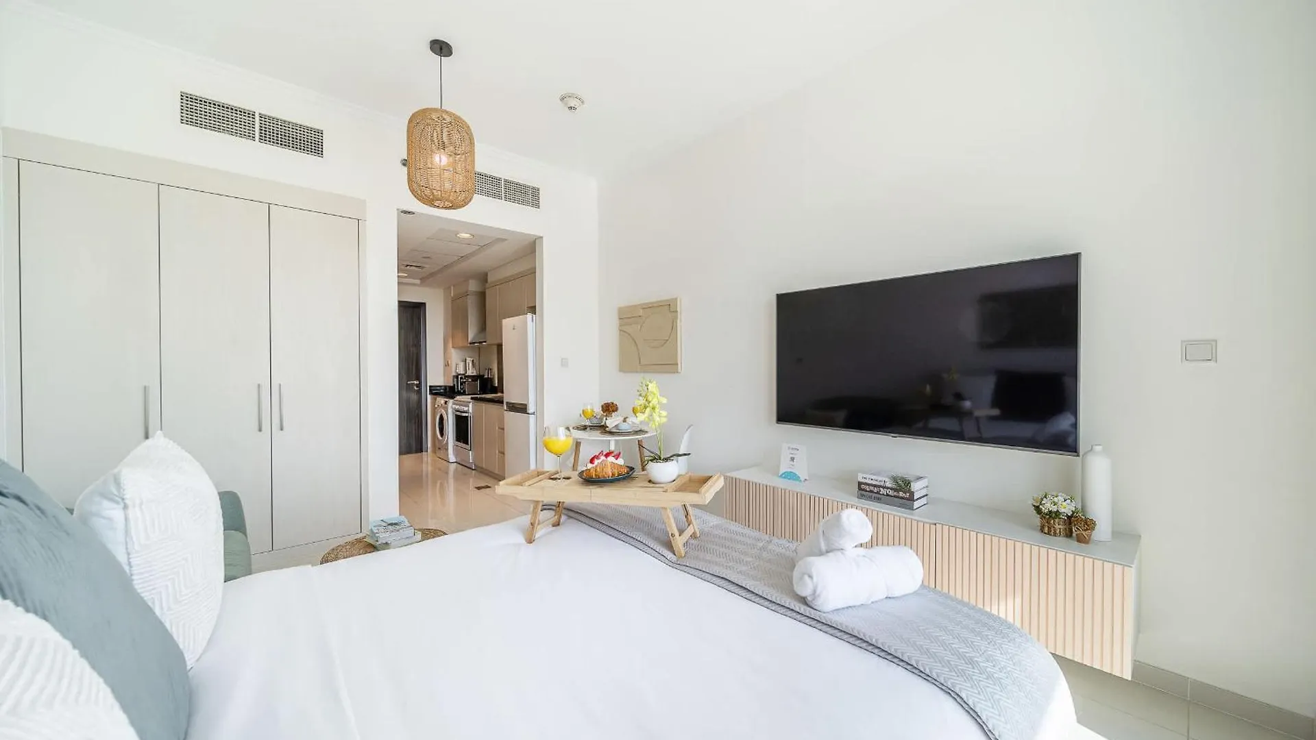 Apartment Airstay - Tranquil Studio - Golf Course Views - Monthly Offer Available Dubai United Arab Emirates