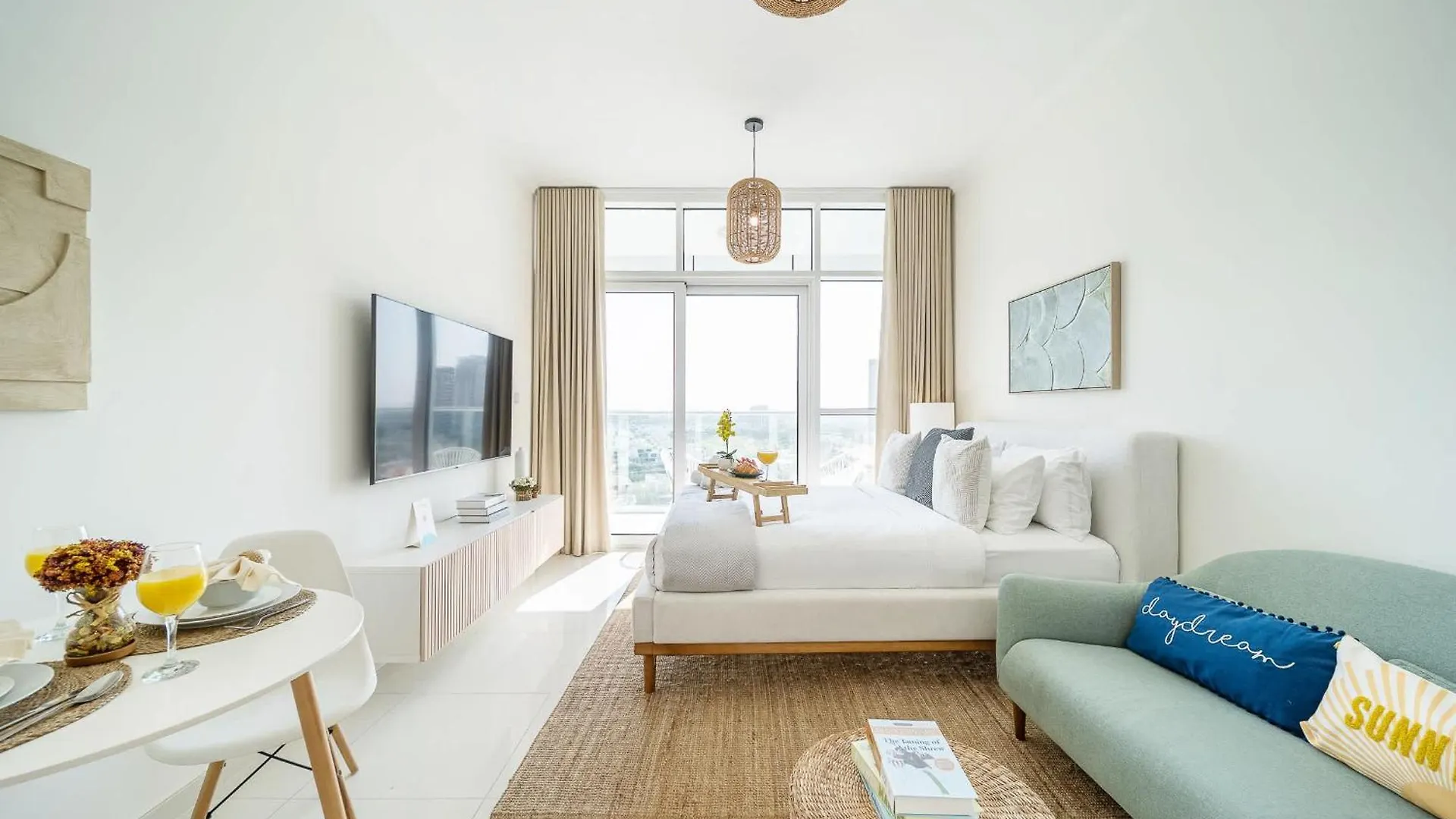 Airstay - Tranquil Studio - Golf Course Views - Monthly Offer Available Dubai